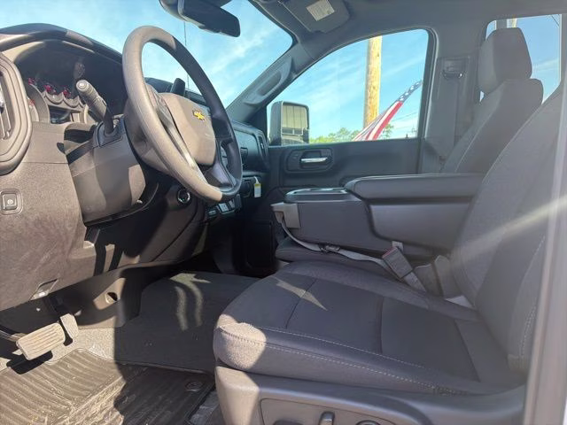 2026 Summit White Chevrolet Silverado 2500HD Custom 4X4 Truck