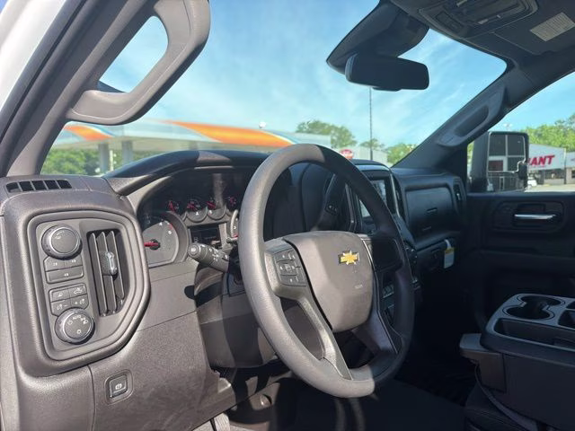 2026 Summit White Chevrolet Silverado 2500HD Custom 4X4 Truck