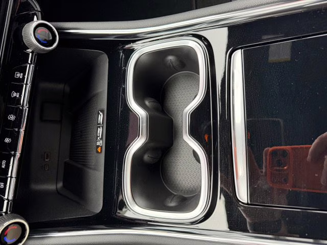 2026 Polar White Tricoat Chevrolet Traverse High Country FWD SUV