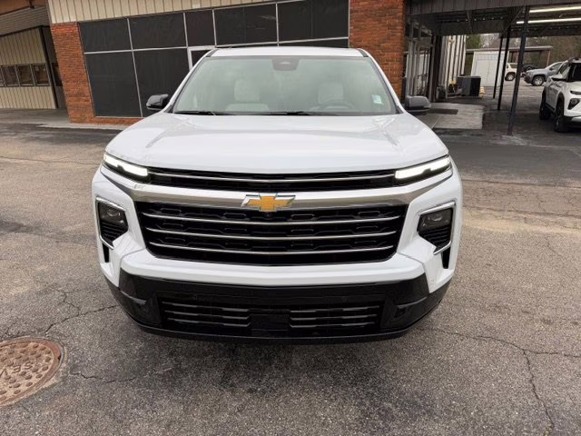 2026 Polar White Tricoat Chevrolet Traverse High Country FWD SUV