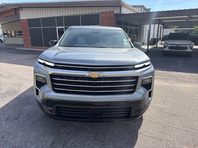 2026 Sterling Gray Metallic Chevrolet Traverse High Country FWD SUV
