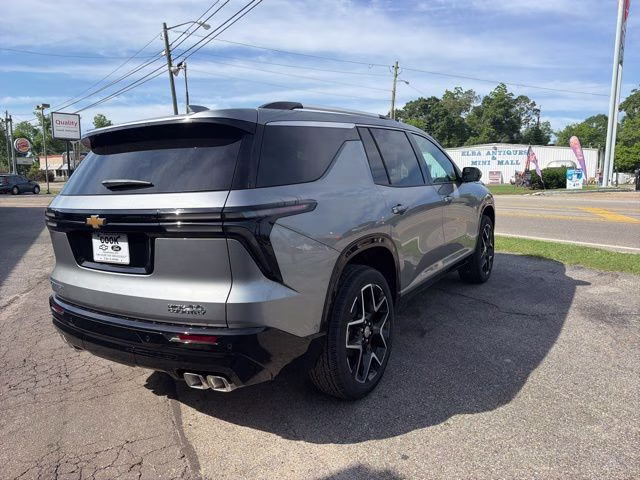 2026 Sterling Gray Metallic Chevrolet Traverse High Country FWD SUV