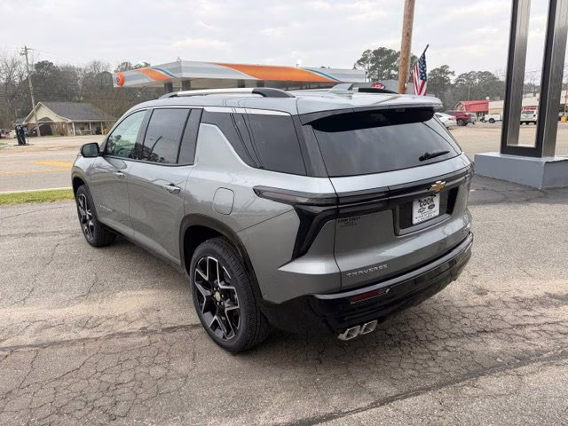 2026 Sterling Gray Metallic Chevrolet Traverse High Country FWD SUV