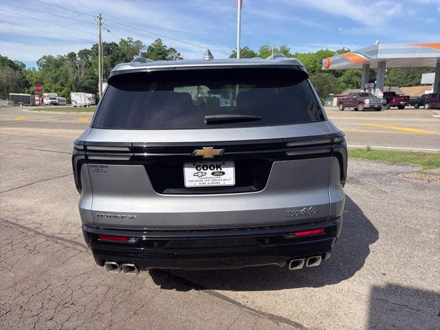 2026 Sterling Gray Metallic Chevrolet Traverse High Country FWD SUV