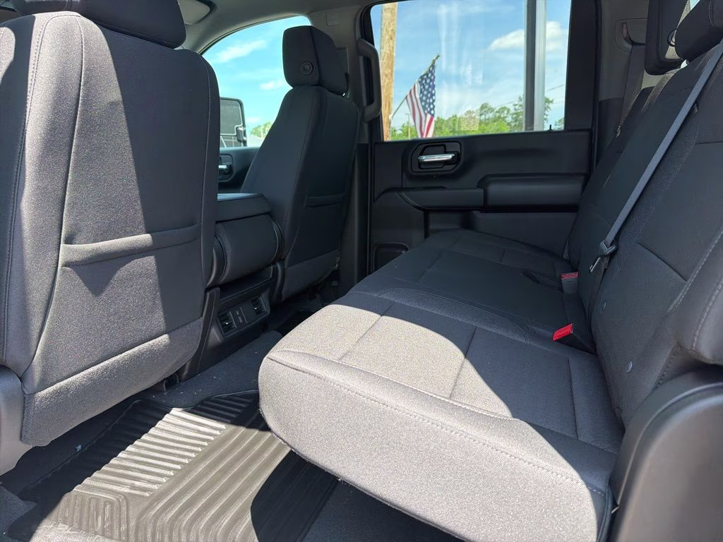 2026 Summit White Chevrolet Silverado 2500HD Custom 4X4 Truck