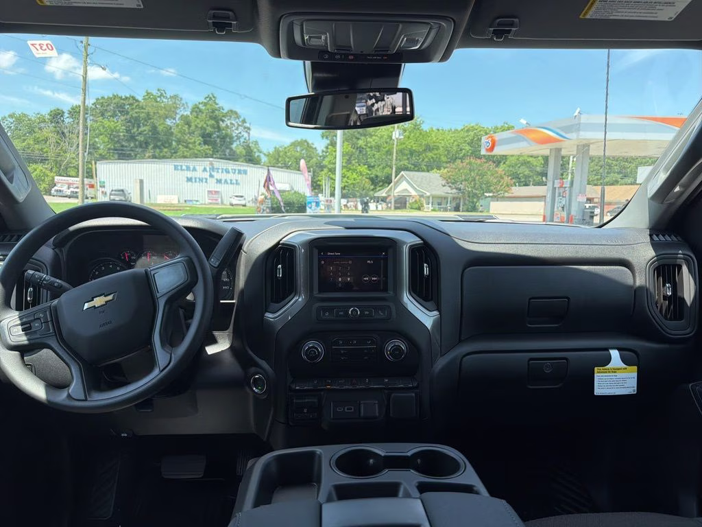 2026 Summit White Chevrolet Silverado 2500HD Custom 4X4 Truck