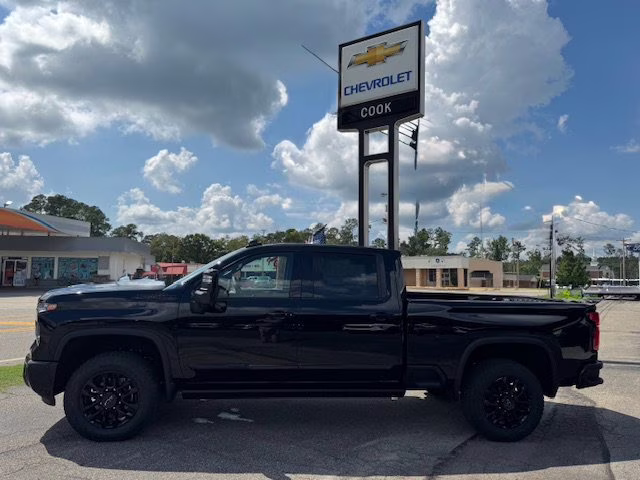 2025 Black Chevrolet Silverado 2500 HD High Country 4X4 Truck