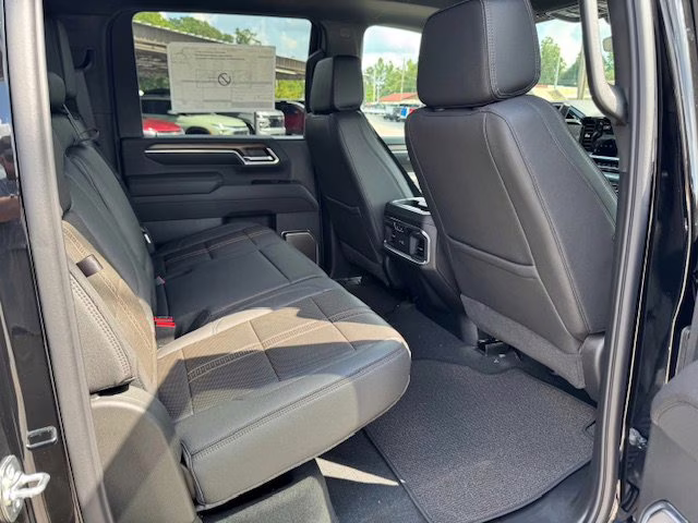 2025 Black Chevrolet Silverado 2500 HD High Country 4X4 Truck