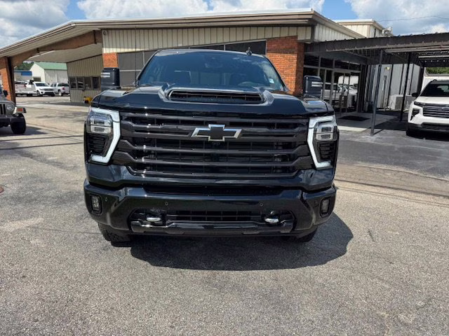 2025 Black Chevrolet Silverado 2500 HD High Country 4X4 Truck