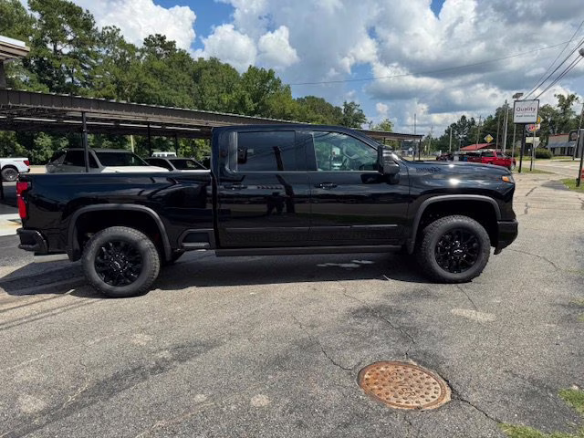 2025 Black Chevrolet Silverado 2500 HD High Country 4X4 Truck