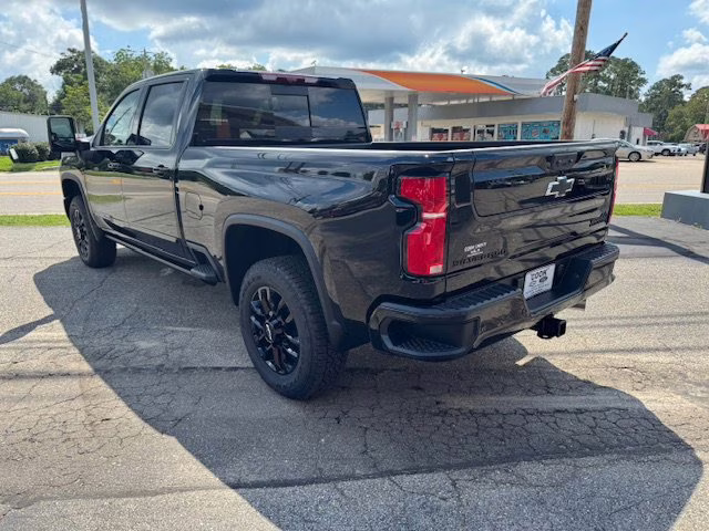 2025 Black Chevrolet Silverado 2500 HD High Country 4X4 Truck