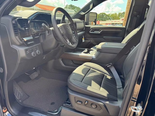 2025 Black Chevrolet Silverado 2500 HD High Country 4X4 Truck