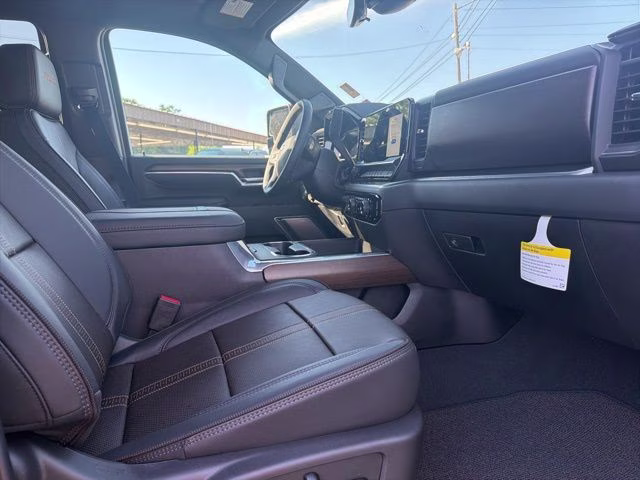 2025 Black Chevrolet Silverado 2500HD High Country 4X4 Truck
