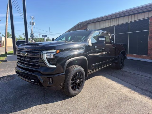 2025 Black Chevrolet Silverado 2500HD High Country 4X4 Truck