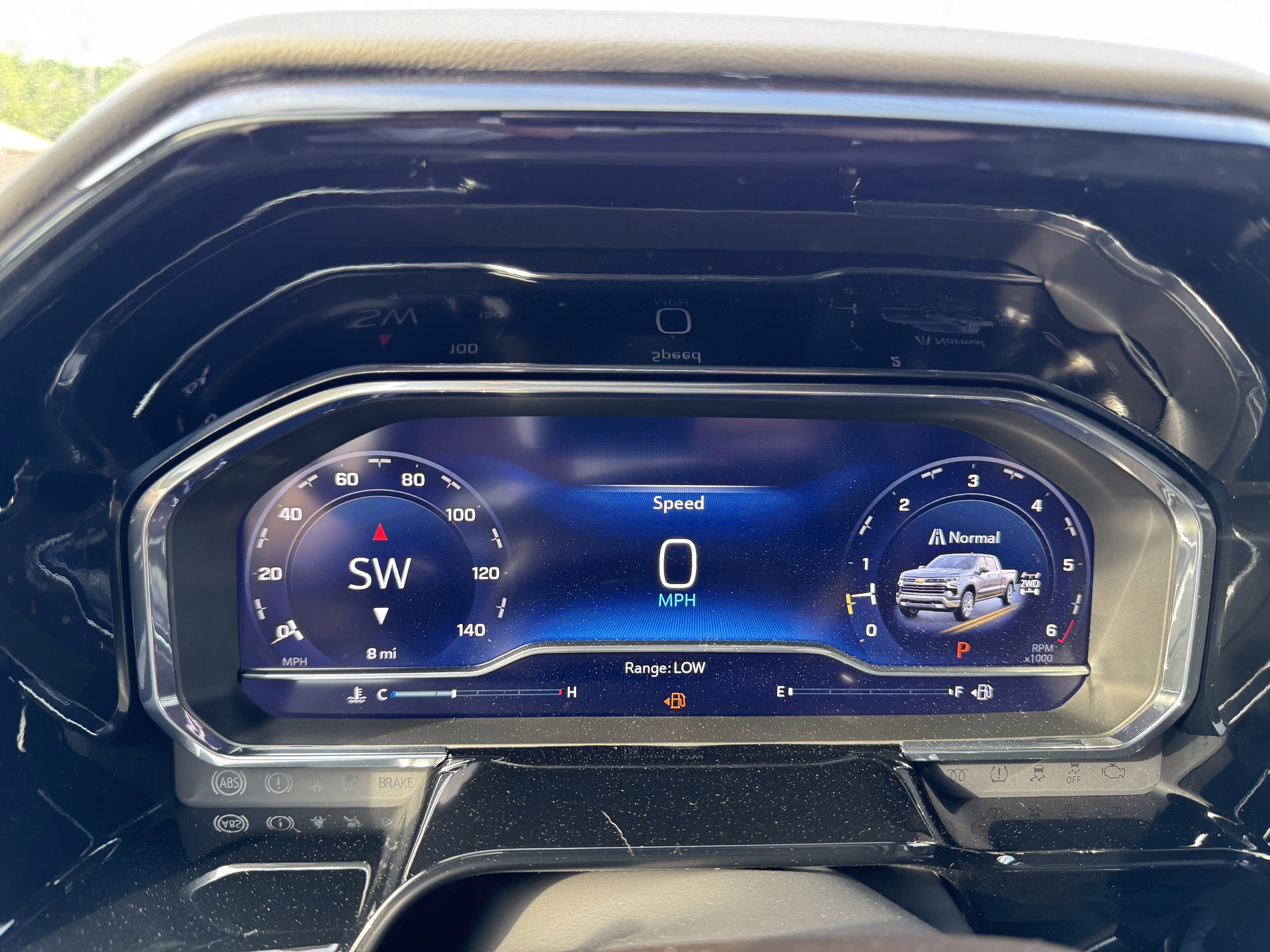 2025 Summit White Chevrolet Silverado 1500 RST 4X4 Truck