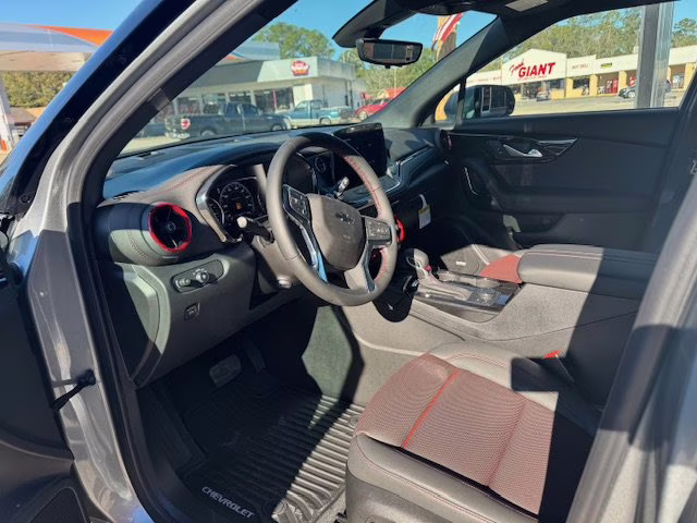 2025 Sterling Gray Metallic Chevrolet Blazer RS FWD SUV