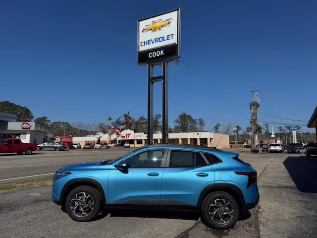 2026 Marina Blue Metallic Chevrolet Trax LT FWD SUV