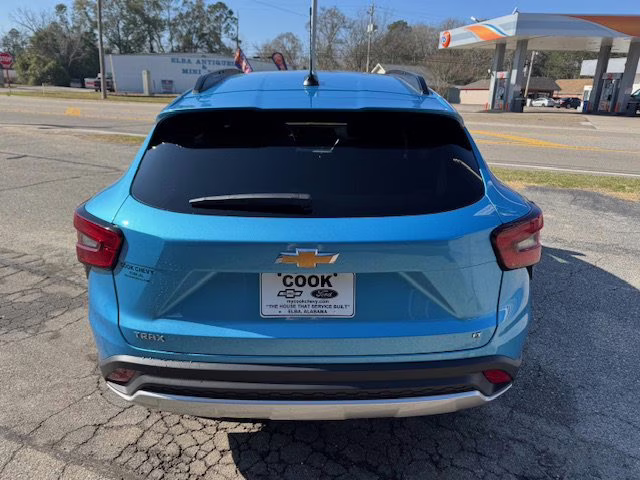 2026 Marina Blue Metallic Chevrolet Trax LT FWD SUV