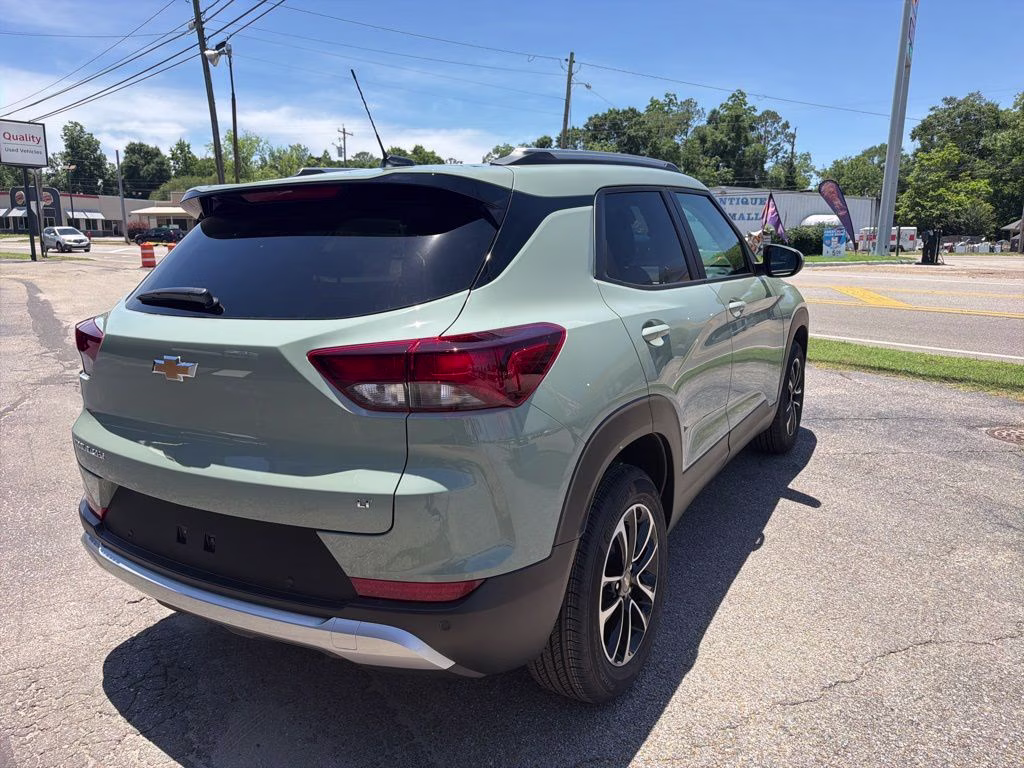 2026 Cacti Green Chevrolet Trailblazer LT FWD SUV