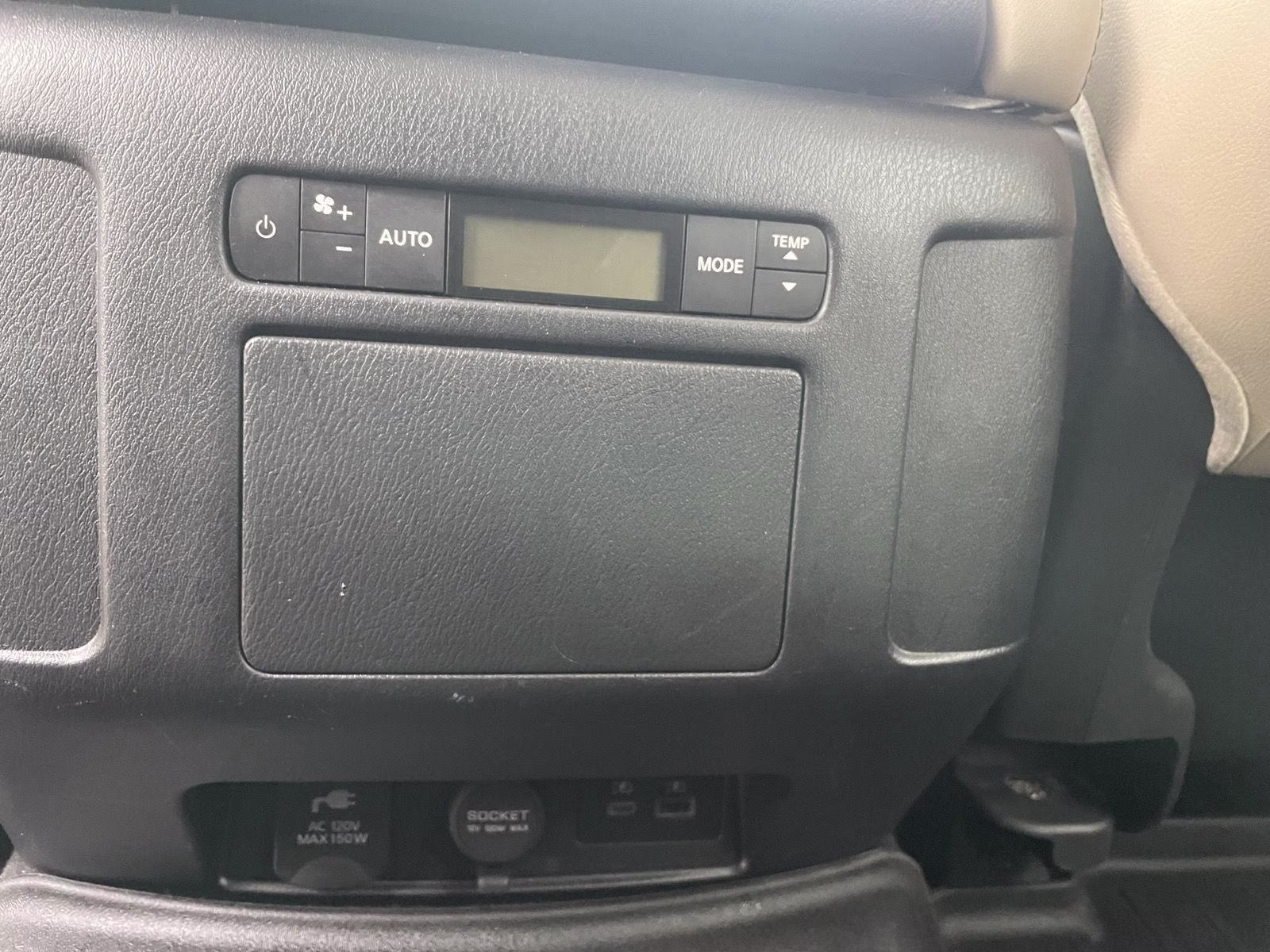 2022 Aspen White TriCoat Pearl Nissan Armada SL 4X4 SUV