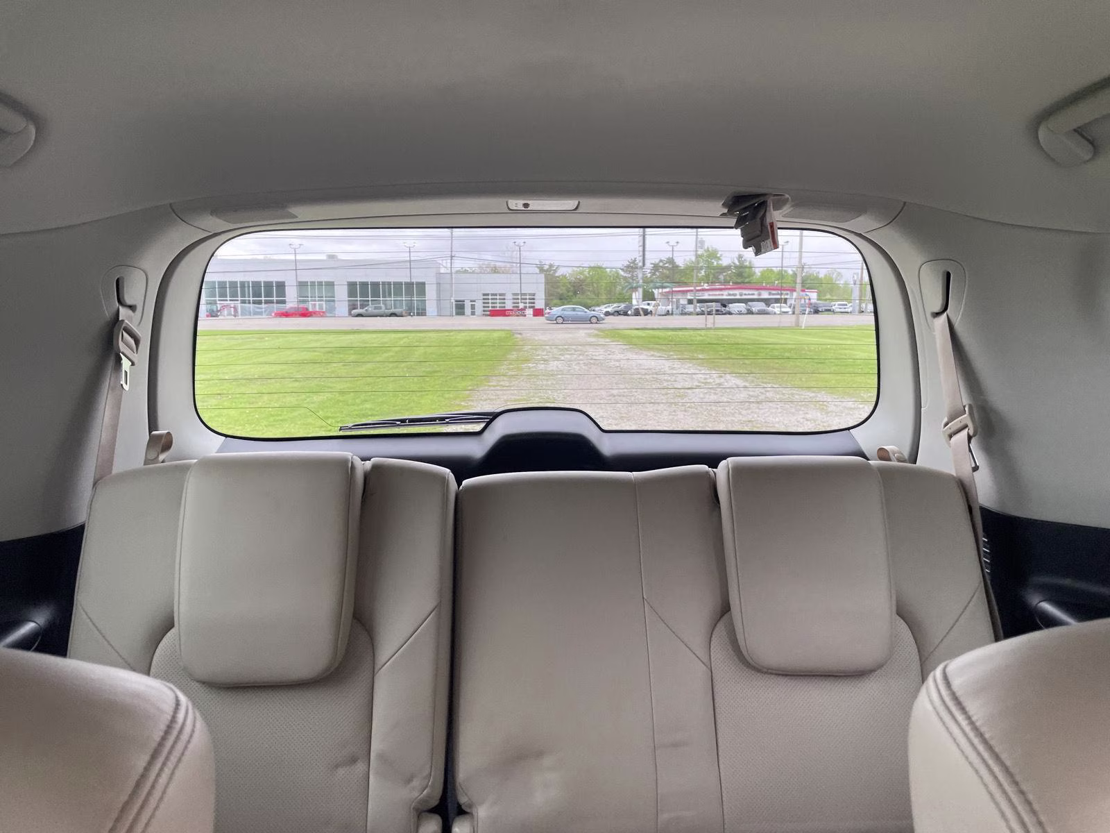 2022 Aspen White TriCoat Pearl Nissan Armada SL 4X4 SUV