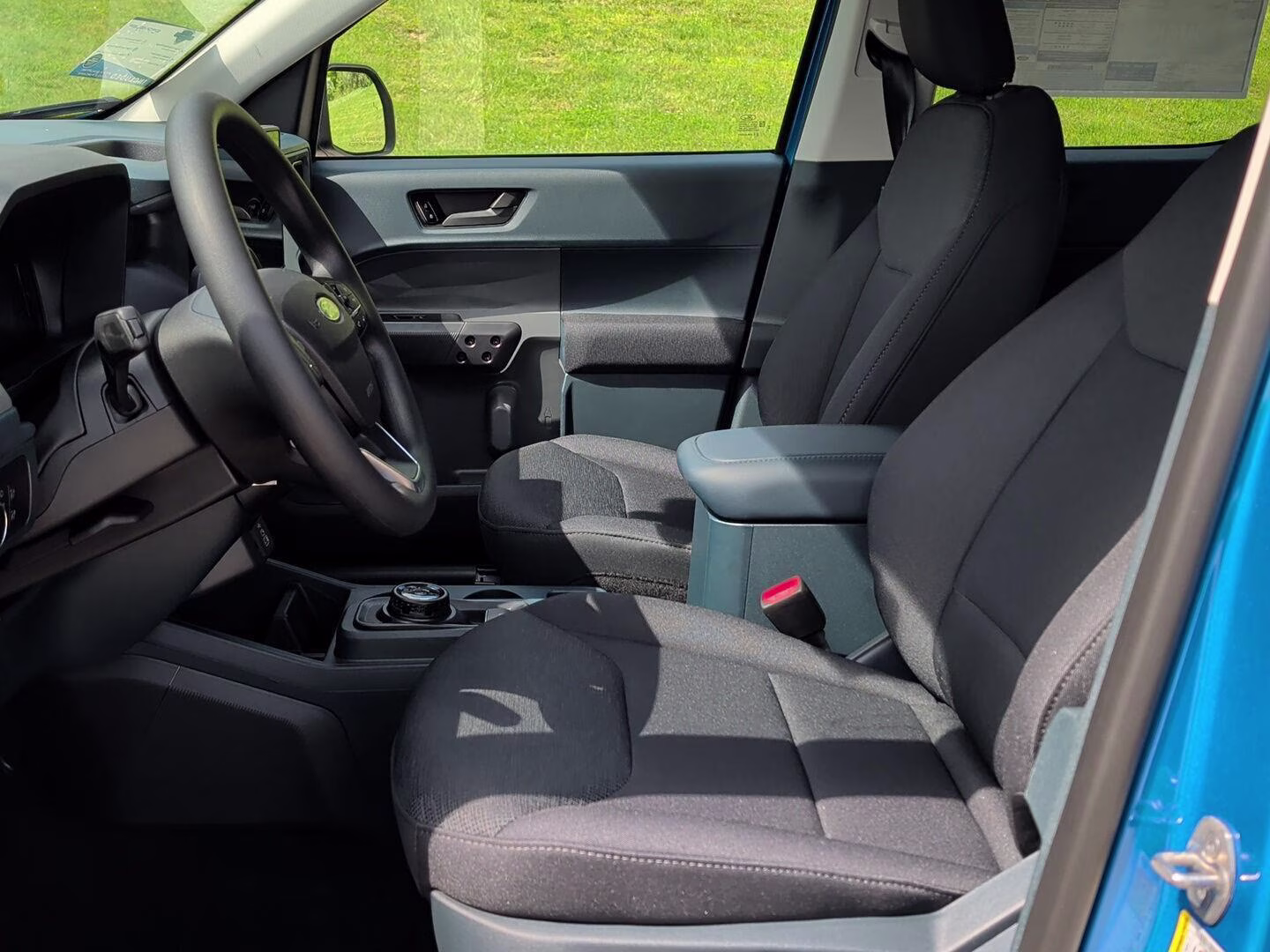 2026 Velocity Blue Ford Maverick XL AWD Truck