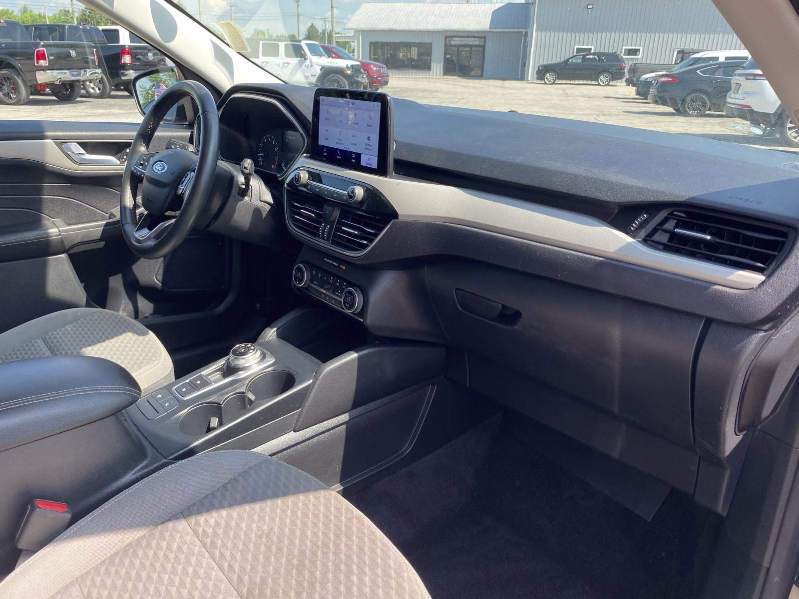 2021 Antimatter Blue Ford Escape SE AWD SUV