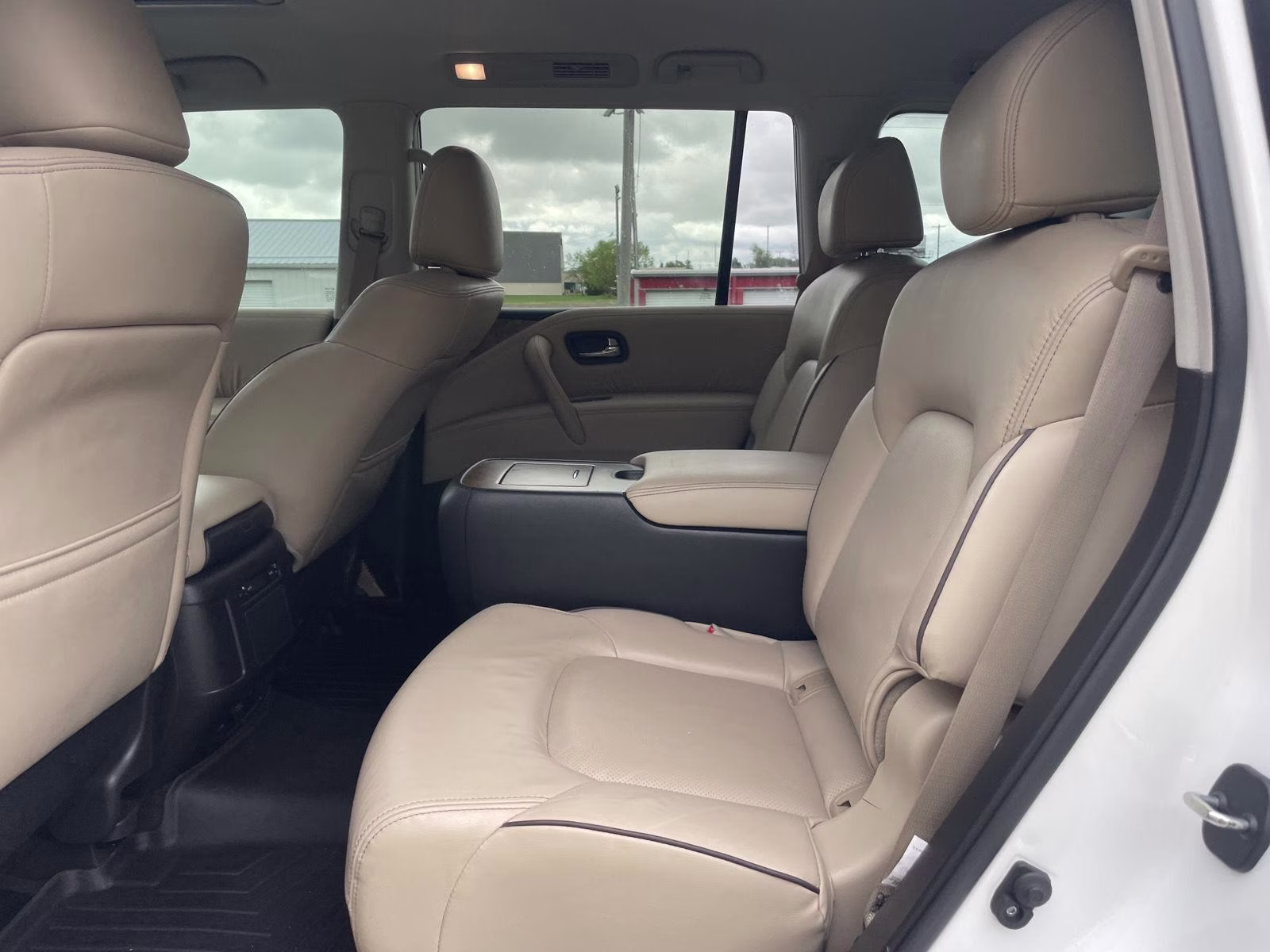 2022 Aspen White TriCoat Pearl Nissan Armada SL 4X4 SUV
