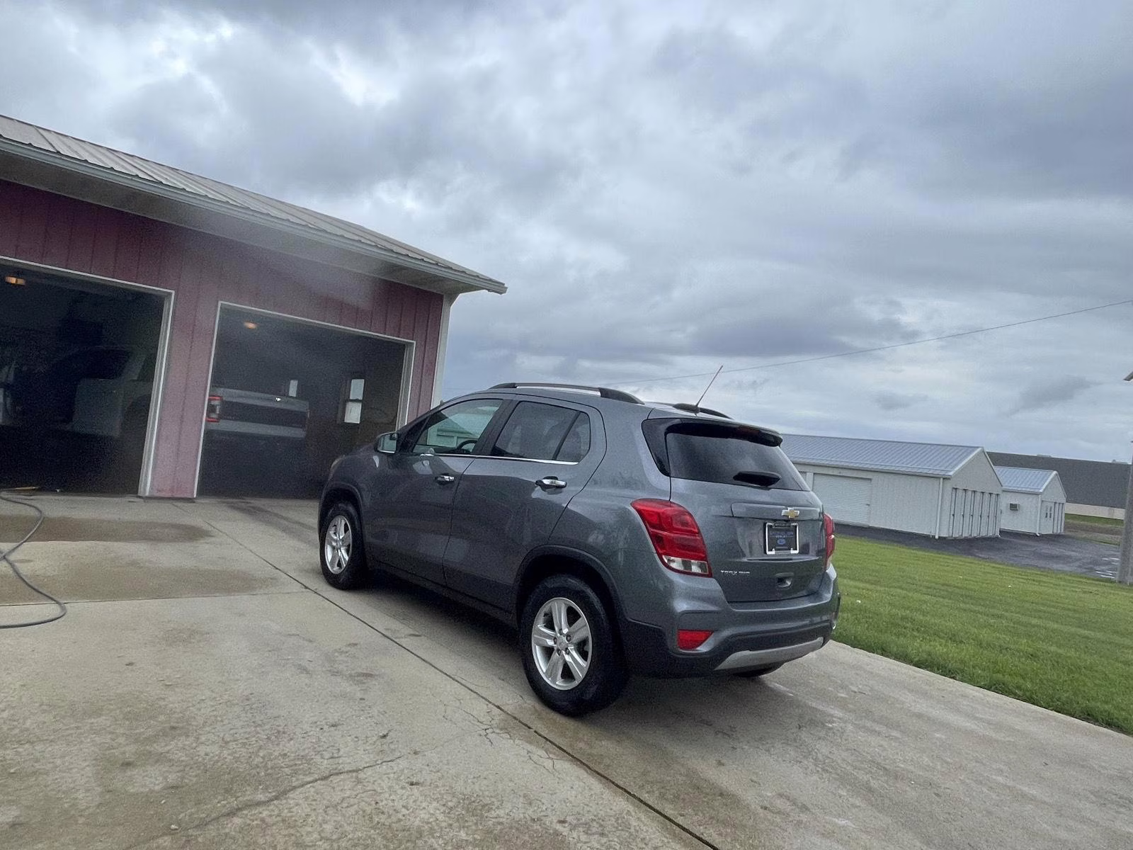 2019 Silver Ice Metallic Chevrolet Trax LT AWD SUV