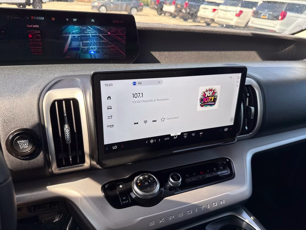 2025 Agate Black Metallic Ford Expedition Active RWD SUV