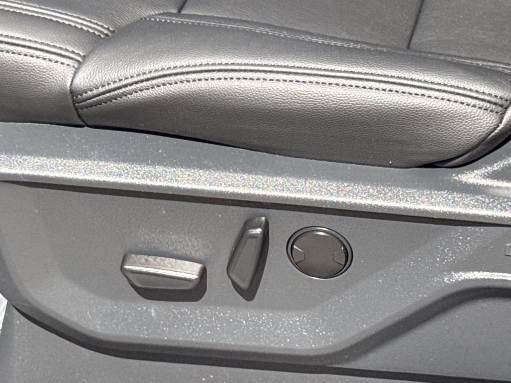 2025 Agate Black Metallic Ford Expedition Active RWD SUV