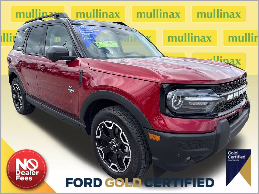 2025 Ruby Red Metallic Tinted Clearcoat Ford Bronco Sport Outer Banks 4X4 SUV
