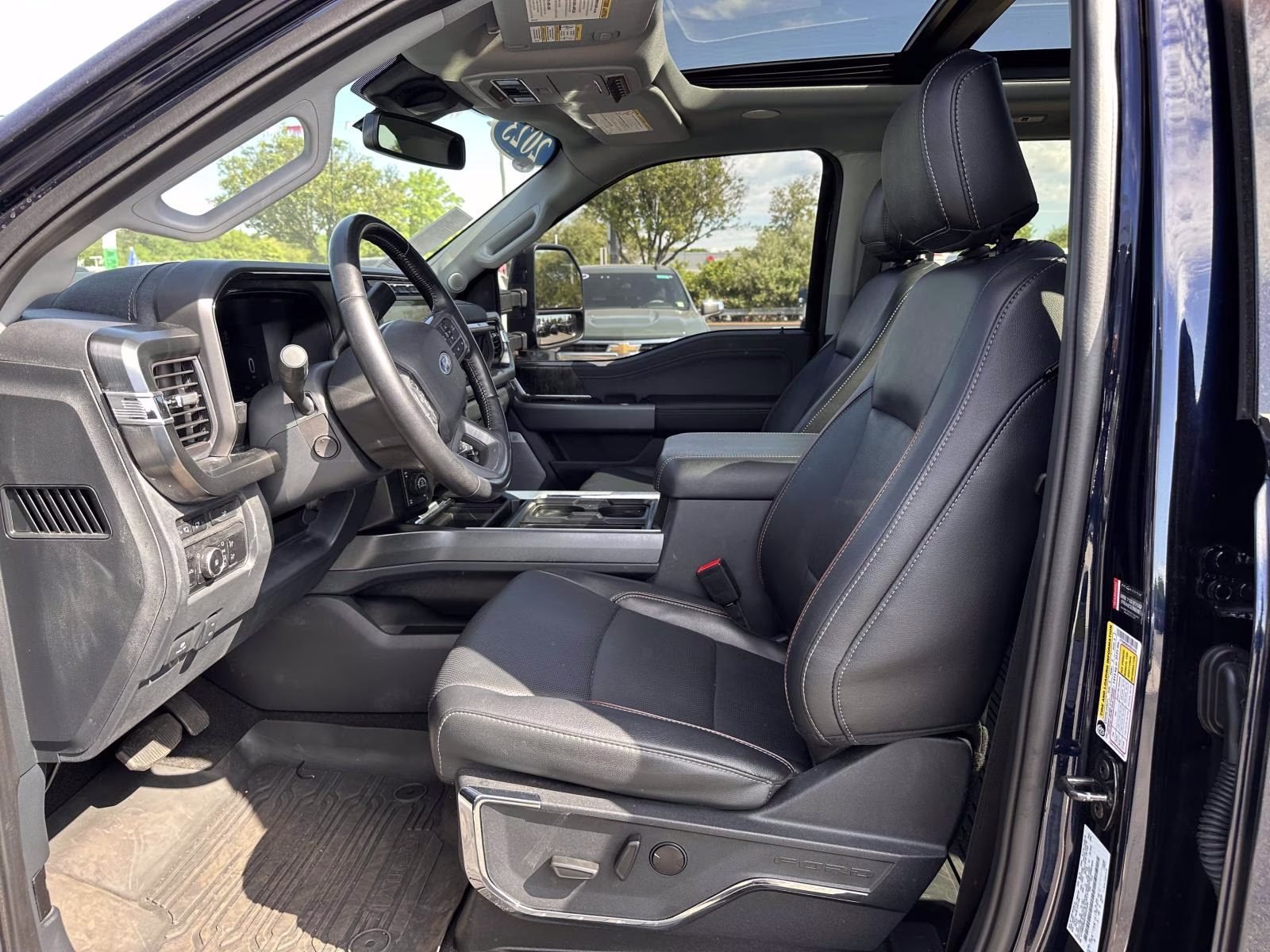 2023 Ford F-250 Super Duty Lariat - Photo 12