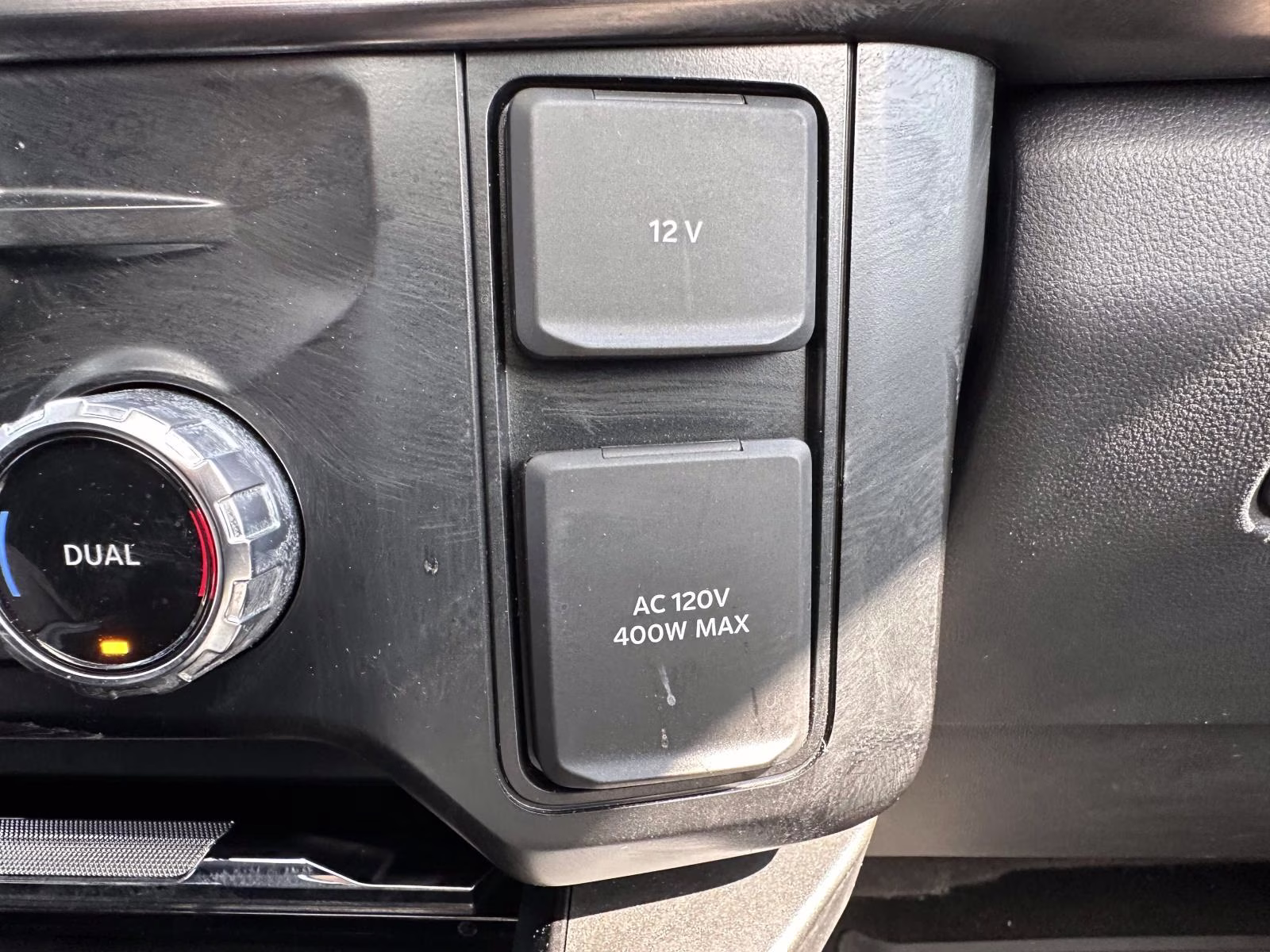 2023 Ford F-250 Super Duty Lariat - Photo 29