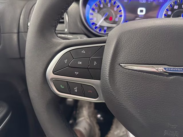 2023 Bright White Clearcoat Chrysler 300 Touring AWD Sedan