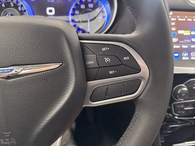 2023 Bright White Clearcoat Chrysler 300 Touring AWD Sedan