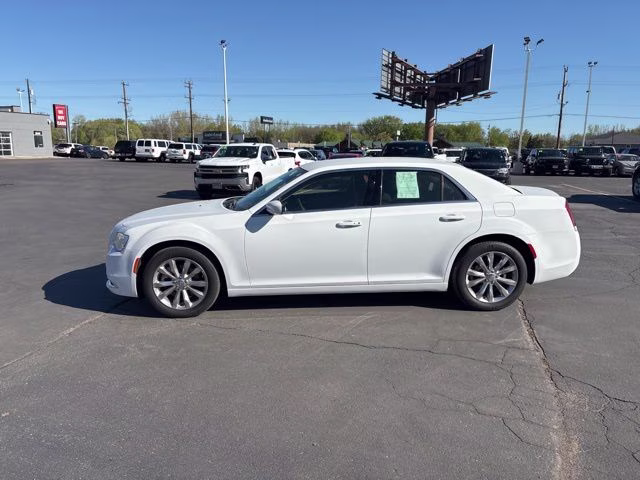 2023 Bright White Clearcoat Chrysler 300 Touring AWD Sedan