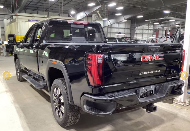 2025 GMC Sierra 2500HD Denali 4X4 Truck