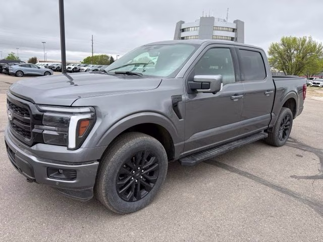 2025 Carbonized Gray Metallic Ford F-150 Lariat 4X4 Truck