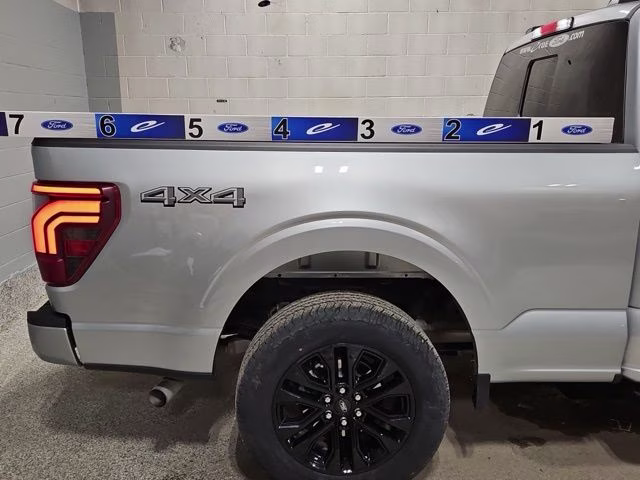 2025 Iconic Silver Metallic Ford F-150 Lariat 4X4 Truck