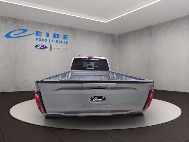 2025 Iconic Silver Metallic Ford F-150 Lariat 4X4 Truck
