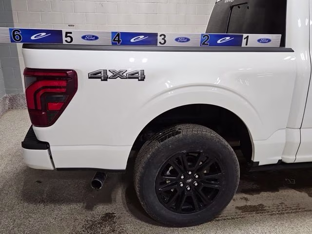2025 Star White Metallic Tri-Coat Ford F-150 Platinum 4X4 Truck