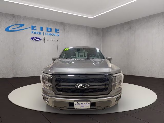 2025 Carbonized Gray Metallic Ford F-150 Lariat 4X4 Truck