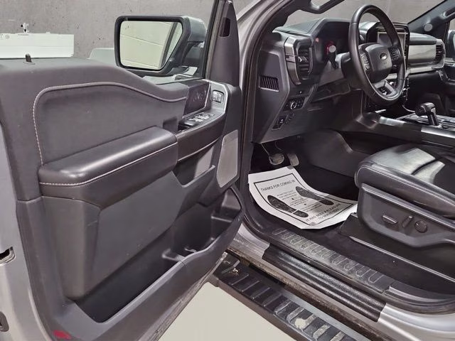2025 Iconic Silver Metallic Ford F-150 Lariat 4X4 Truck