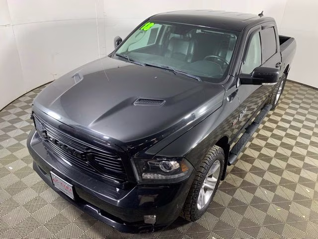 2018 Brilliant Black Crystal Pearlcoat Ram 1500 Sport 4X4 Truck