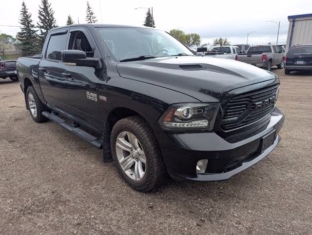2018 Brilliant Black Crystal Pearlcoat Ram 1500 Sport 4X4 Truck