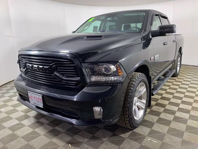 2018 Brilliant Black Crystal Pearlcoat Ram 1500 Sport 4X4 Truck