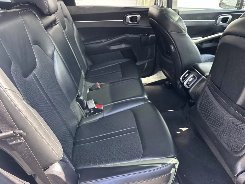 2021 Sparkling Silver Kia Sorento S AWD SUV