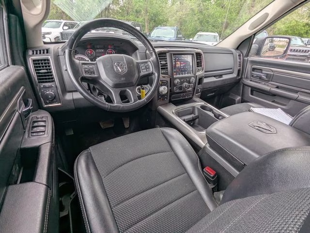 2018 Brilliant Black Crystal Pearlcoat Ram 1500 Sport 4X4 Truck