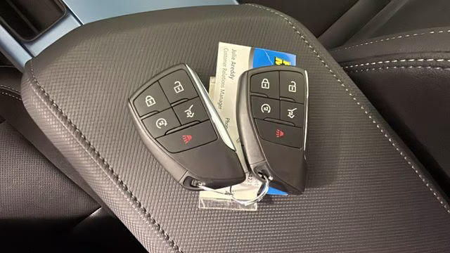 2024 Sterling Gray Metallic Chevrolet Equinox EV LT FWD SUV